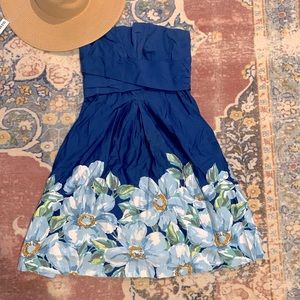 Strapless a line dress